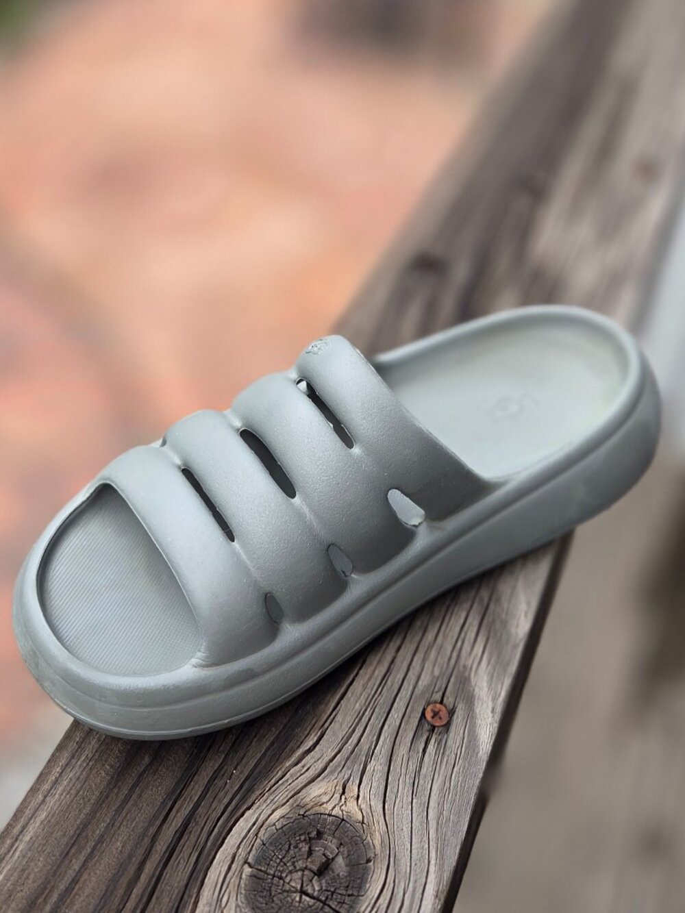 UGG Jelly Sandals, Size 7, TTS. Gray.